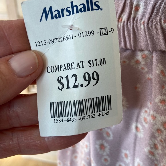 Flirty & Fun wrap skirt. - Picture 5 of 6